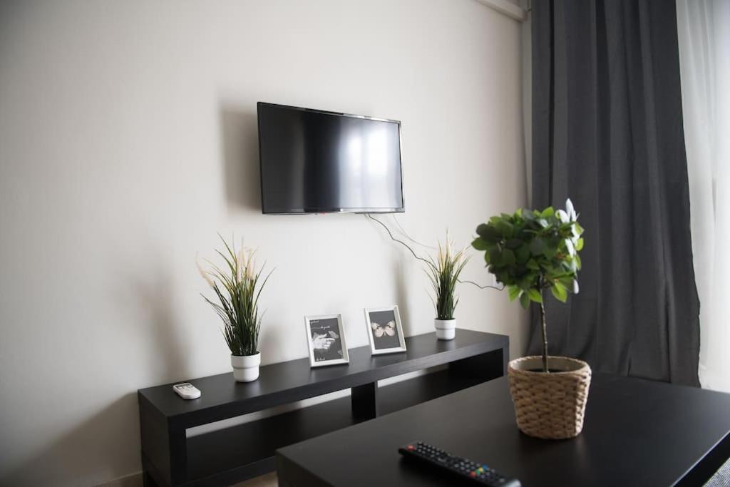 Markopoulosapartments Nea Moudania Buitenkant foto