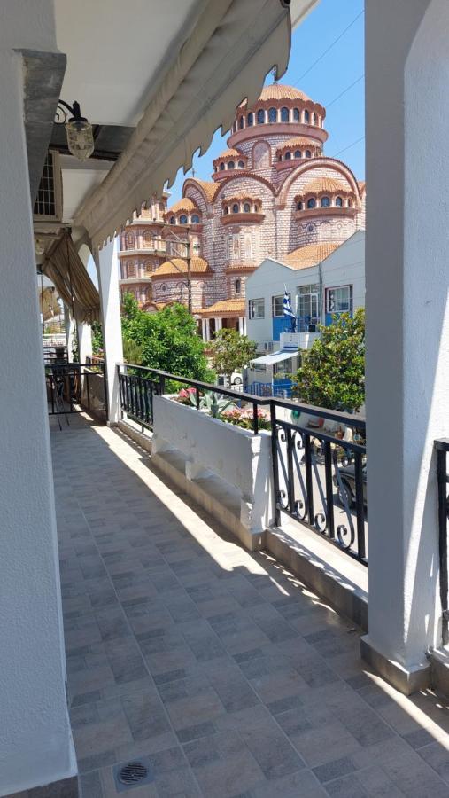 Markopoulosapartments Nea Moudania Buitenkant foto